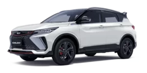 Modèle Geely CoolRay 4x2 blanc présenté en studio, SUV compact moderne et économique proposé en location pour vos séjours au Costa Rica